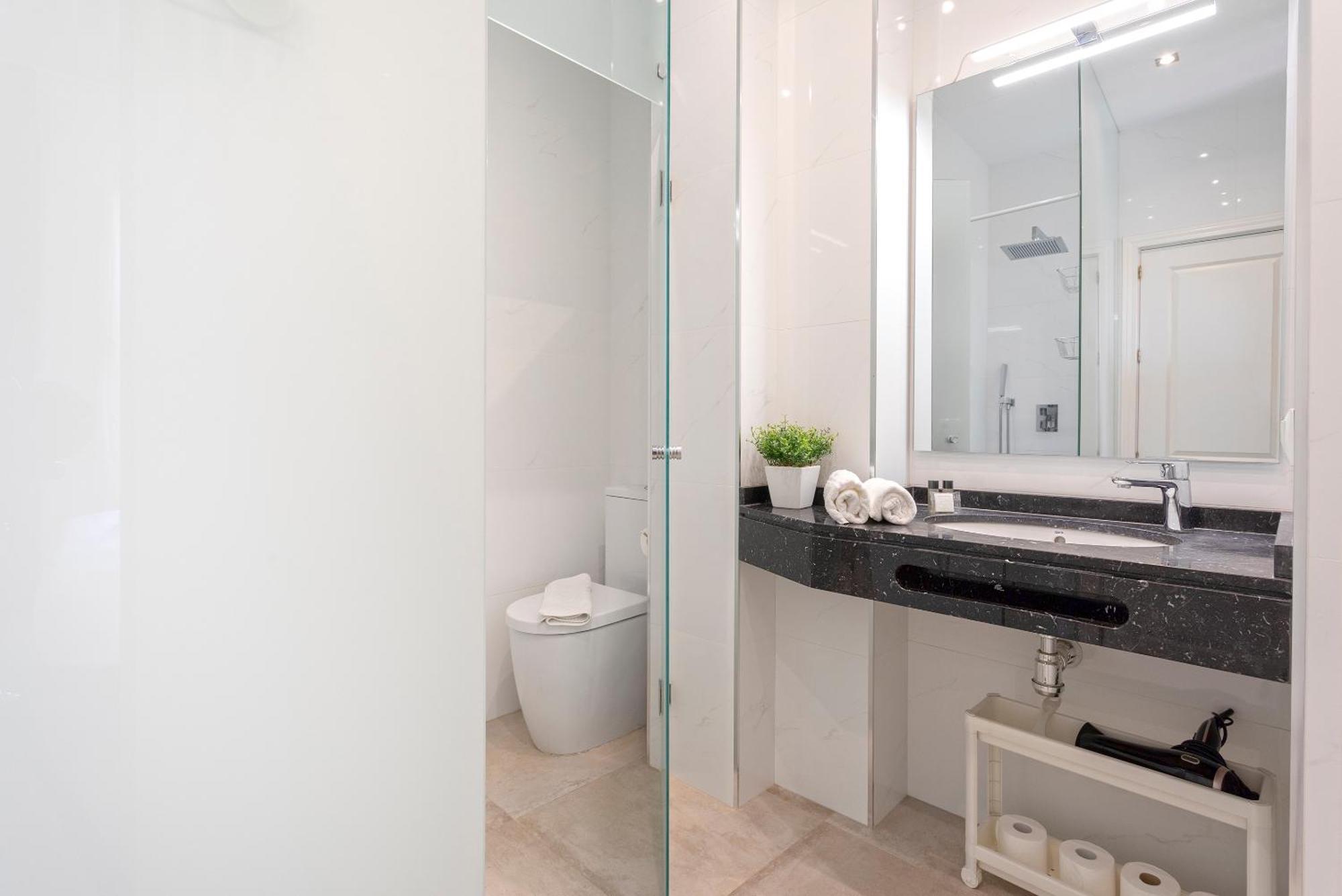 Apartamento Reformado En Malaga Centro By Rent Me Exterior photo